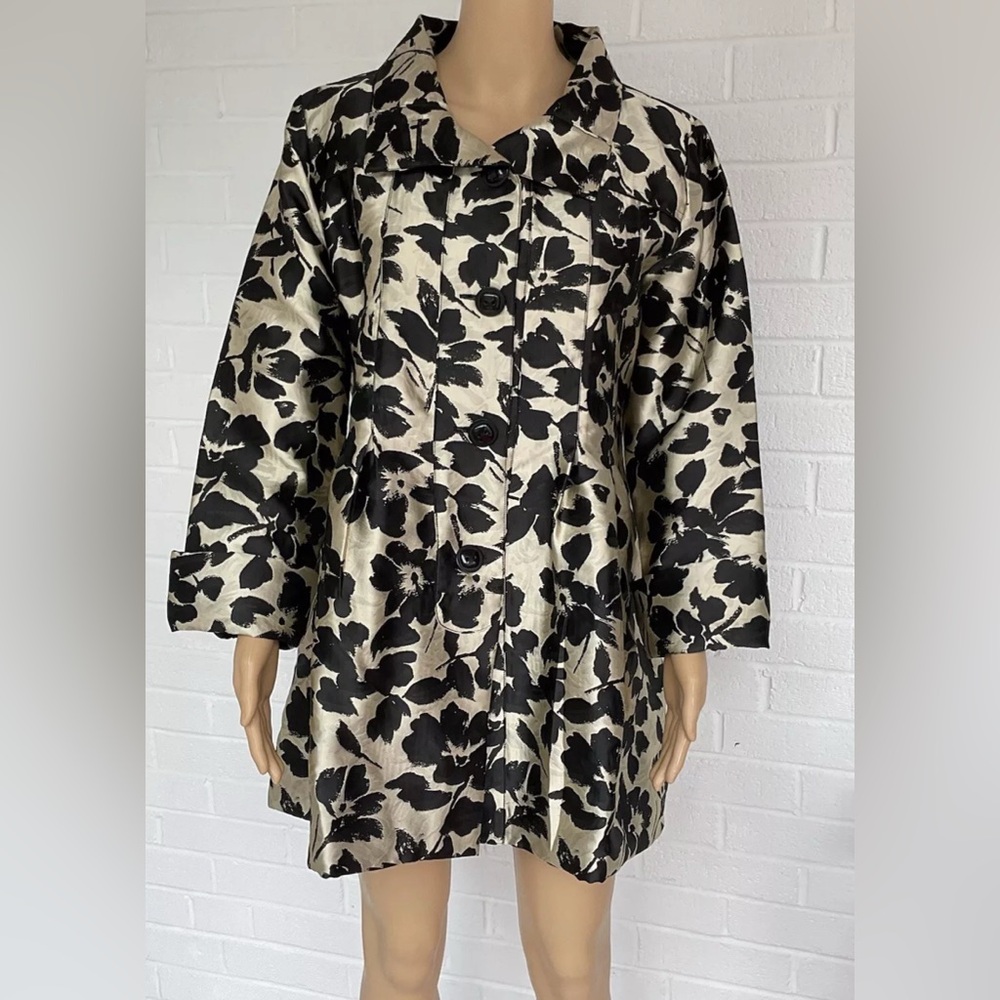 uBu Floral Pleated Spring Lightweight Jacket Women's Size M
